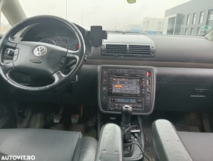 Volkswagen Sharan 2.0 TDI Special fabric'2008 - imagine 4