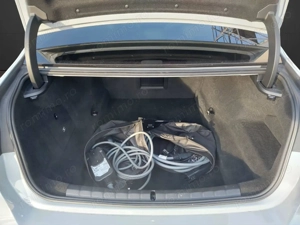 BMW Seria 7 M 760 e xDrive G70 - imagine 16