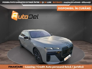 BMW Seria 7 M 760 e xDrive G70 - imagine 8