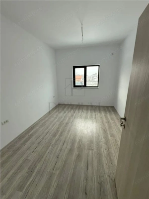 Duplex cu 5 camere - zona centrala - la cheie - imagine 4