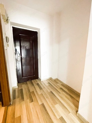 Auchan-Vitan Garsoniera 30 mp,mobilata si utilata,etaj 8din 10 - imagine 6