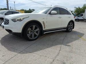 Infinite FX 30 Nissan - imagine 2