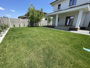 Duplex despartit prin spatiu tehnic