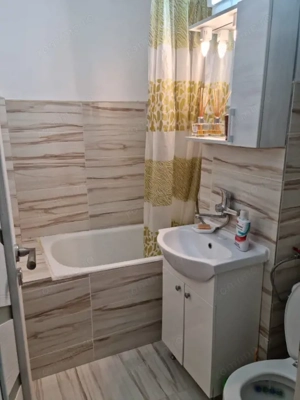 Garsoniera semidecomandata, etaj 1/4,Podul Electro, zona Lapus. - imagine 7