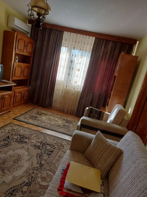 Proprietar ofer spre vânzare apartament - imagine 3