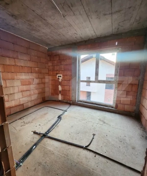 Casa tip duplex semifinisat, 5 camere, 180 mp utili, 270 teren, zona Vivo - imagine 11