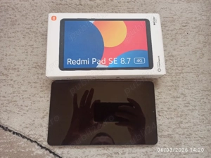 Vând tabletă Redmi Pad SE 8.7" 4G