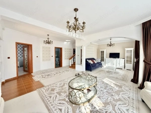 Casa individuala de inchiriat - Pozitie centrala - Mosnita - imagine 2