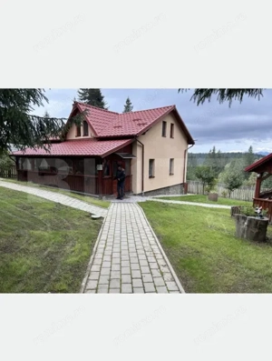 Casa / Cabana langa Piatra Fantanele 