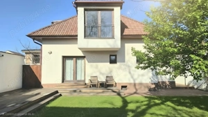 Vilă în Cartierul Florilor, condiții deosebite.