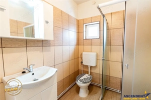 Accesibilitate si farmecul unei case cu garaj, locatie de referinta, Central, Targu Secuiesc - imagine 6