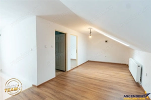 Accesibilitate si farmecul unei case cu garaj, locatie de referinta, Central, Targu Secuiesc - imagine 18