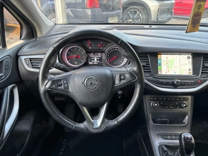 Vand Opel Astra k Dec 2017