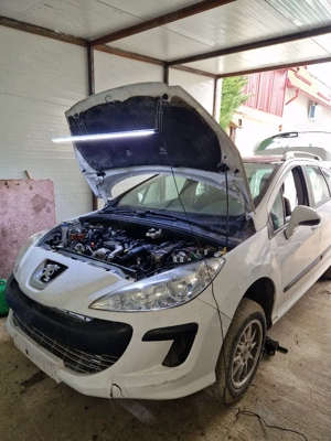 dezmembrez peugeot 308 sw 1,6 hdi euro 5 - imagine 5