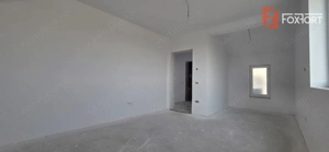 Duplex, despartit prin camera tehnica si baie cu teren 340 mp - Urseni - imagine 14