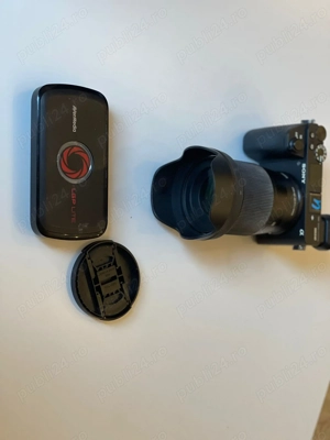 Sony A6500 + Sigma 16mm f1.4 + Placă Captură (Pachet Vlogging)