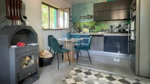 Casa noua pe drumul Lupacului - imagine 3