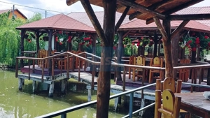 Pensiune cu lac privat și piscină – afacere la cheie în Neamț - imagine 5