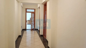 Proprietate deosebită în centrul Galațiului – str. Alexandru Cernat - imagine 16