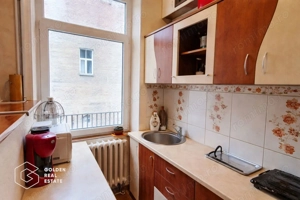 ULTRACENTRAL: Apartament o camera, mobilat si utilat - imagine 5