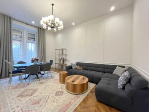 Apartament de închiriat, Ultracentral, în clădire istorică