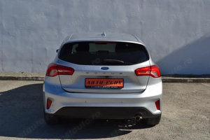 Ford Focus 1.5 EcoBlue Powershift Titanium - imagine 5