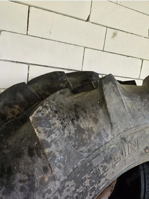 Cauciucuri tractor R24 și R34 - imagine 3