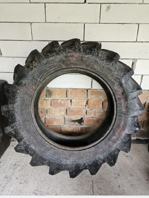 Cauciucuri tractor R24 și R34 - imagine 5