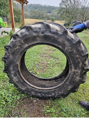Cauciucuri tractor R24 și R34 - imagine 7