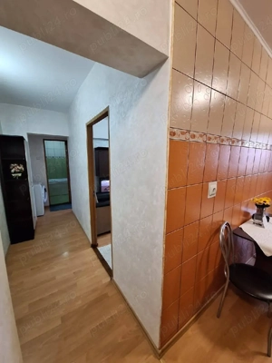 Ap.  2 cam. dec. etaj 3 din 4, Micro 20 - imagine 4