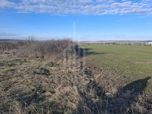 Teren Intravilan de Vânzare – 4300 mp – Cristian, zona Aeroport - imagine 2