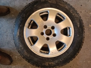 Roți cu jante din aliaj pentru Audi, cu cauciucuri de iarna aproape noi marca Tigar  - imagine 2