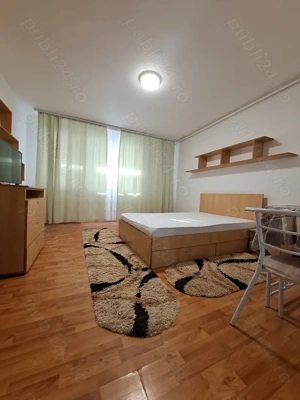 Garsoniera cu centrala proprie, Titan - Constantin Brancusi