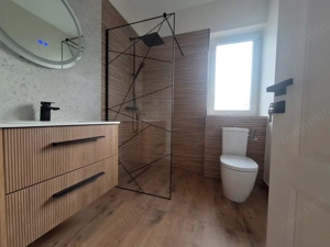 Duplex spatios cu 4 camere in Dumbravita -semineu- la 3 minute de Primarie - imagine 4