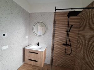 Duplex spatios cu 4 camere in Dumbravita -semineu- la 3 minute de Primarie - imagine 6