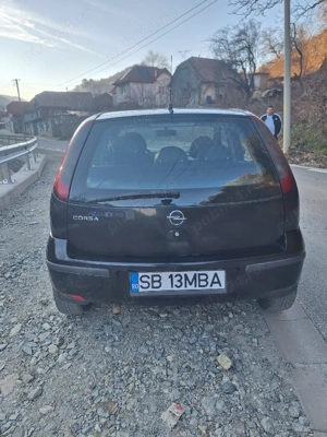 Opel Corsa C 2005 1.0 - imagine 3