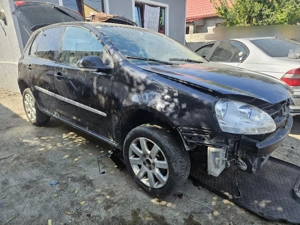 Dezmembrez Vw Golf 5 1.4FSI BKG Benzină An 2006. - imagine 2