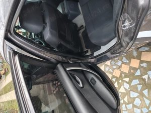 Vând BMW seria 1 120d. - imagine 2