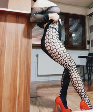 doamnă matură 45 de ani te astept 