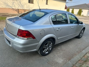 Opel Astra 1.6 Benzina 116 Cp - imagine 7