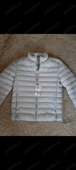 Geaca Zara usoara cu puf de gasca