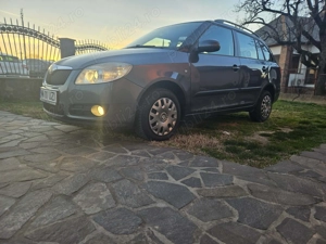 Skoda Fabia 1.4 TDI 86 cp 2008 - imagine 3