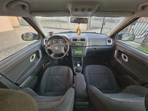Skoda Fabia 1.4 TDI 86 cp 2008 - imagine 6