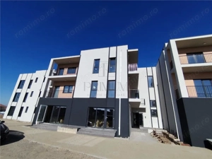 Apartament 2 camere - living 30 mp - balcon mare - camara - imagine 13