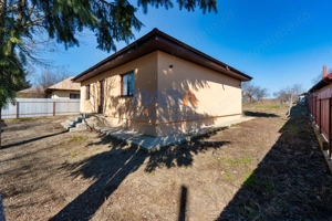 Casă nouă - 2800 mp teren - imagine 16