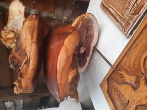 vand sonc afumat,slanina si carnati bio