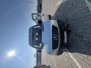 Vand mercedes sprinter 316 CDi modelul mediu cel mai inalt