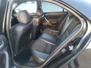 Vand Honda Acord 2.2 l -turbo diesel ,an 2008 - imagine 5