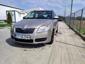 Skoda Fabia 2010 1.2 HTP Benzina - aproximativ 130.000 km   Economica, ideala pentru oras - imagine 3