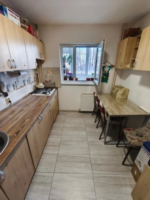 Proprietar vand apartament 3 camere decomandat Colentina etaj 2 bloc reabilitat 67 mp - imagine 5